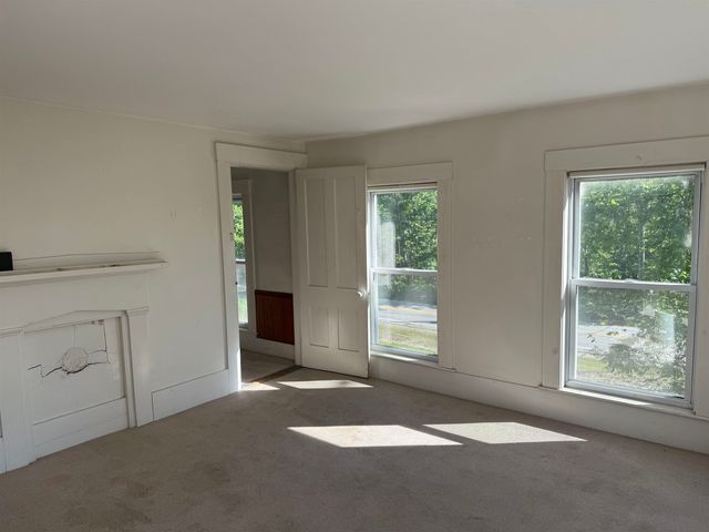 7 Water Village Road, Ossipee, NH 03864