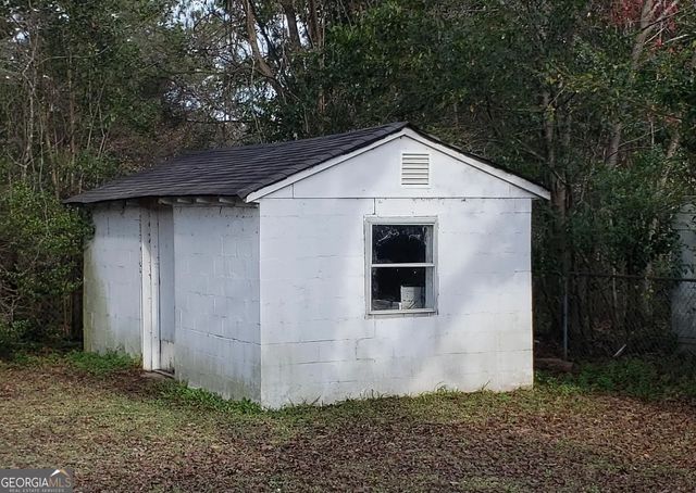 2227 Robin Hood Road, Macon, GA 31206