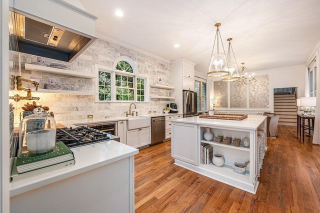 3593 Henrietta Hartford Road, Mount Pleasant, SC 29466