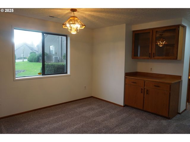 13819 Nw 10TH Ct F, Vancouver, WA 98685