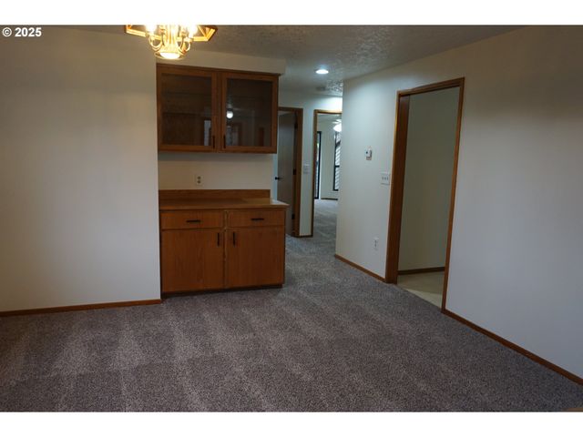 13819 Nw 10TH Ct F, Vancouver, WA 98685