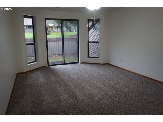 13819 Nw 10TH Ct F, Vancouver, WA 98685