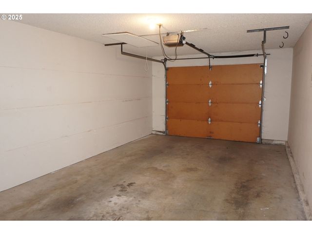 13819 Nw 10TH Ct F, Vancouver, WA 98685