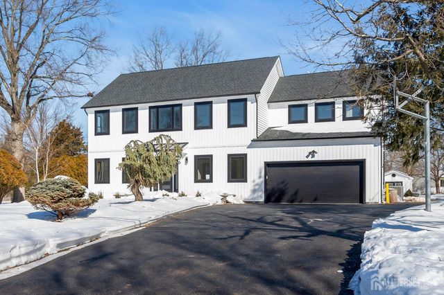 36 Wickley Avenue, Piscataway, NJ 08854
