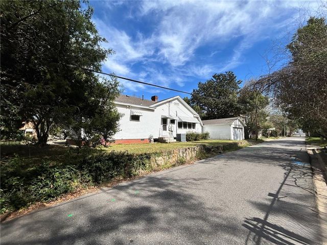 312 Lee Street, Chickasaw, AL 36611