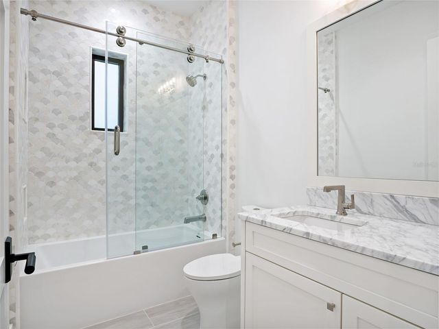 5199 LATROBE DR, Windermere, FL 34786