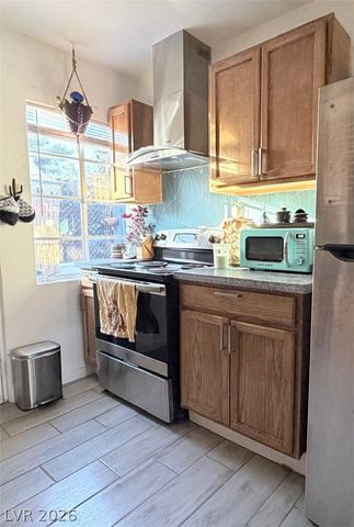 1622 Thelma Lane, Las Vegas, NV 89104