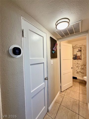 1622 Thelma Lane, Las Vegas, NV 89104