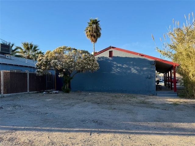 1622 Thelma Lane, Las Vegas, NV 89104