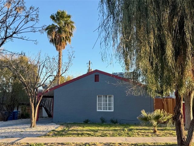 1622 Thelma Lane, Las Vegas, NV 89104