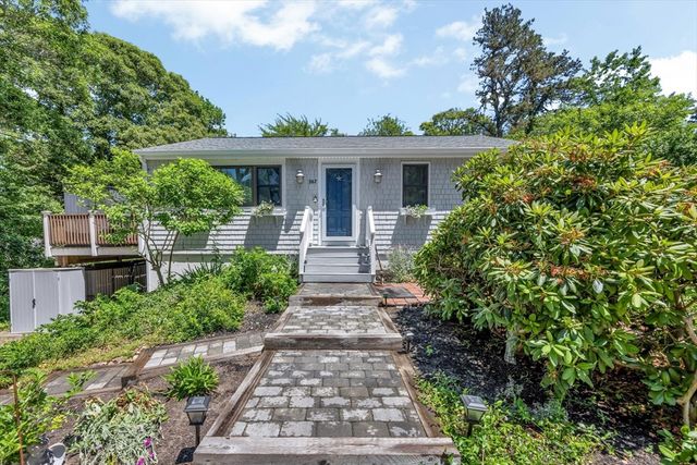 267 Alden Dr, Brewster, MA 02631