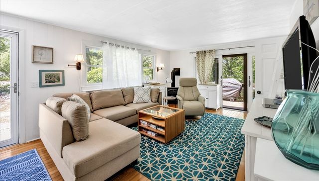 267 Alden Dr, Brewster, MA 02631
