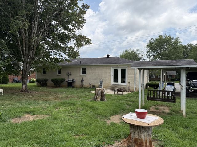 835 Anthony Ave, Smithville, TN 37166