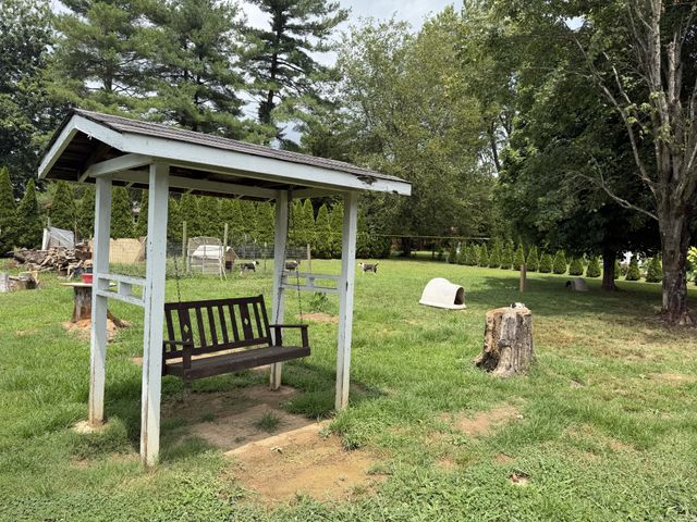 835 Anthony Ave, Smithville, TN 37166