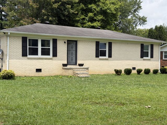 835 Anthony Ave, Smithville, TN 37166