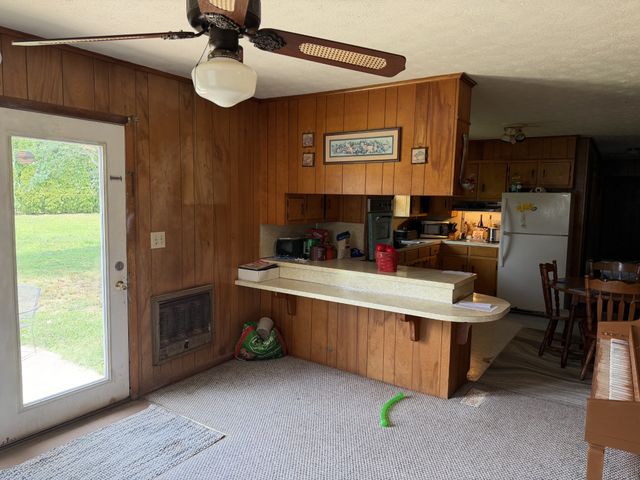 835 Anthony Ave, Smithville, TN 37166
