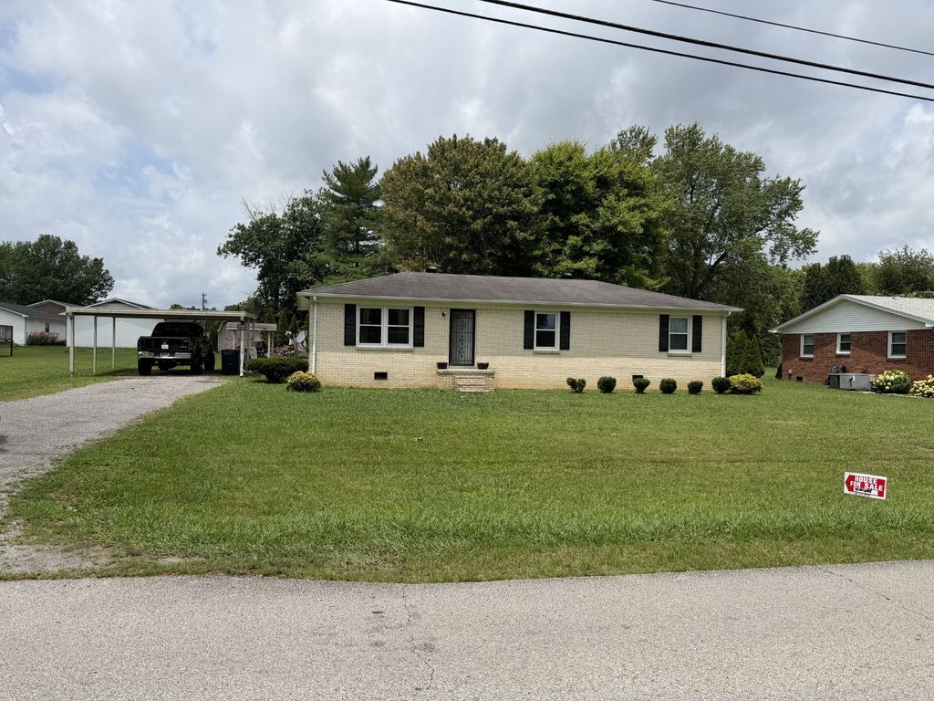 835 Anthony Ave, Smithville, TN 37166