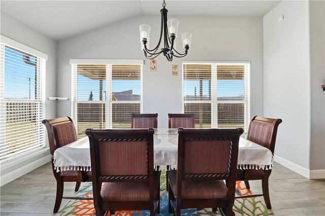 2401 Armstrong Lane, Pea Ridge, AR 72751