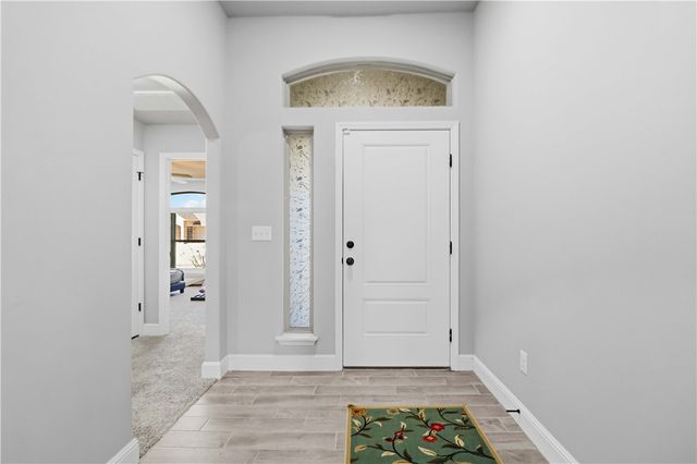 2401 Armstrong Lane, Pea Ridge, AR 72751