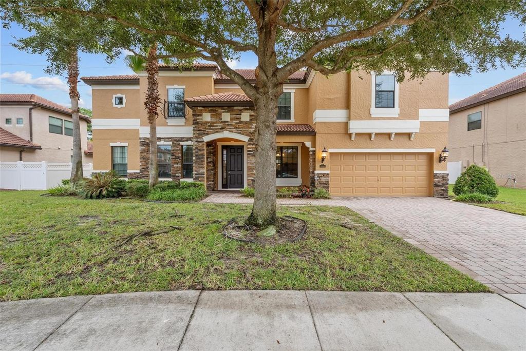 3046 FALCONHILL DRIVE, Apopka, FL 32712
