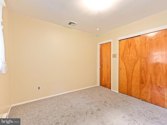 929 CREAMERY RD, Newtown, PA 18940