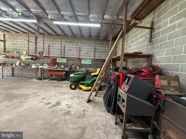 929 CREAMERY RD, Newtown, PA 18940
