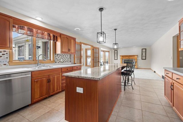 W3165 CENTER VALLEY ROAD, Freedom, WI 54165