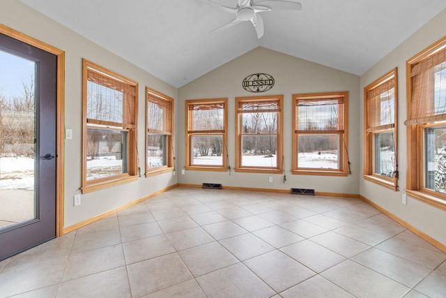 W3165 CENTER VALLEY ROAD, Freedom, WI 54165