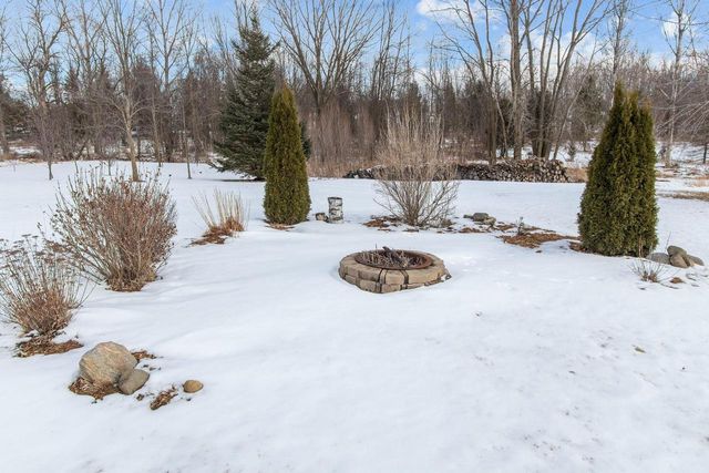 W3165 CENTER VALLEY ROAD, Freedom, WI 54165