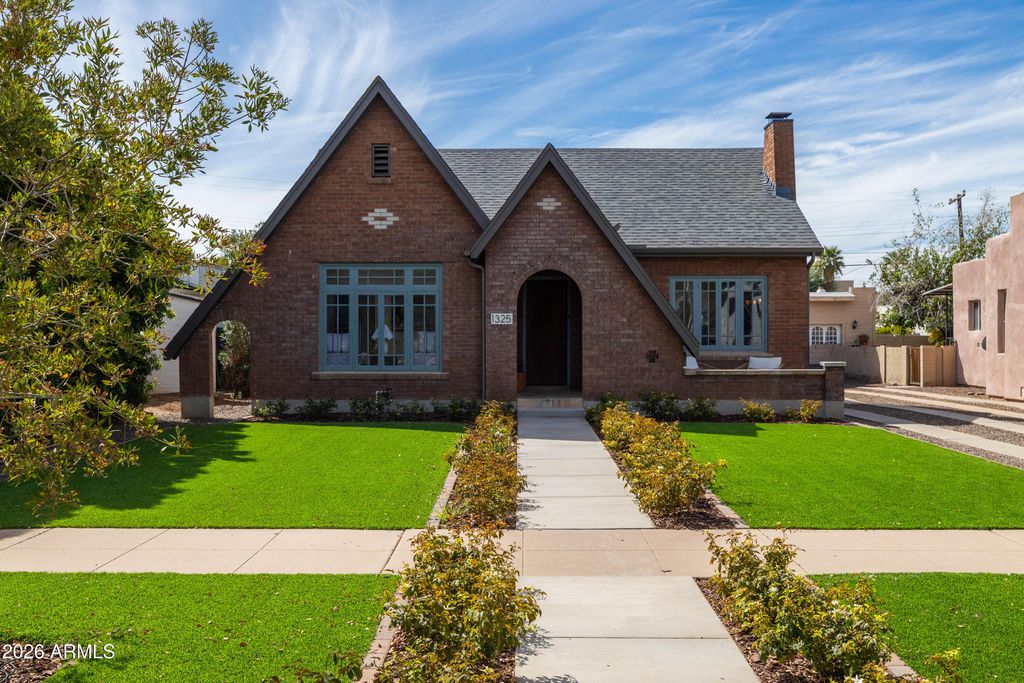 1325 W WILLETTA Street, Phoenix, AZ 85007 — exterior
