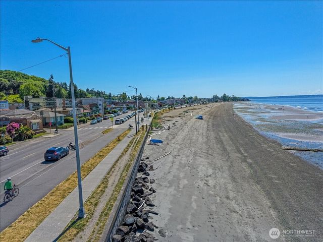 4011 SW Maryland Place, Seattle, WA 98116