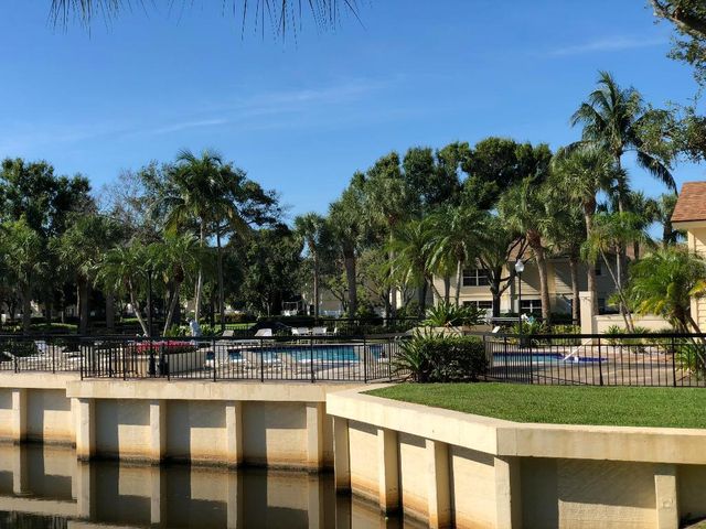 8131 Sedgewick Court 31b, Lake Clarke Shores, FL 33406