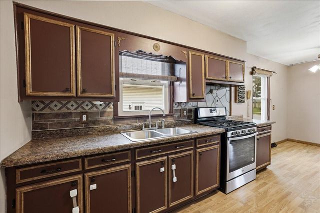 909 N Rensselaer Street, Griffith, IN 46319