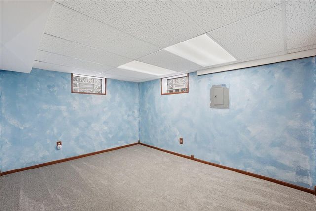 909 N Rensselaer Street, Griffith, IN 46319