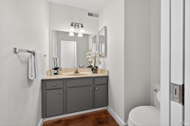 159 Guadalupe Dr, Sonoma, CA 95476