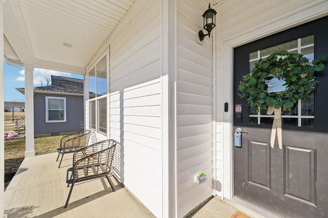 38 Waterman Avenue, Commercial Point, OH 43116