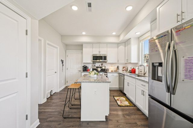 38 Waterman Avenue, Commercial Point, OH 43116