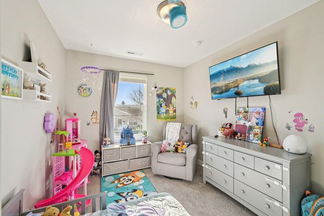 38 Waterman Avenue, Commercial Point, OH 43116