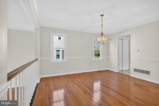 5 WELLESLEY CT, Princeton Junction, NJ 08550