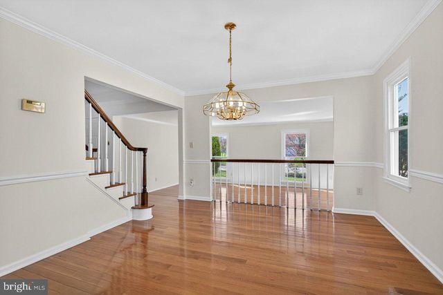 5 WELLESLEY CT, Princeton Junction, NJ 08550