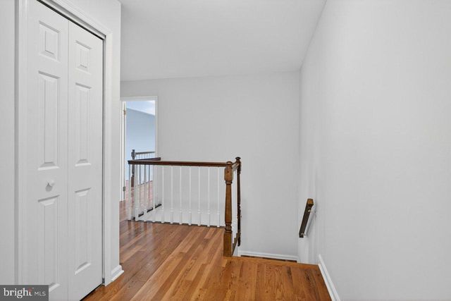 5 WELLESLEY CT, Princeton Junction, NJ 08550
