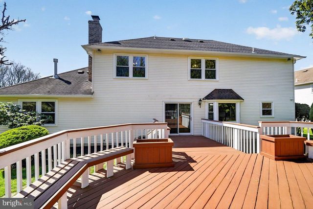 5 WELLESLEY CT, Princeton Junction, NJ 08550