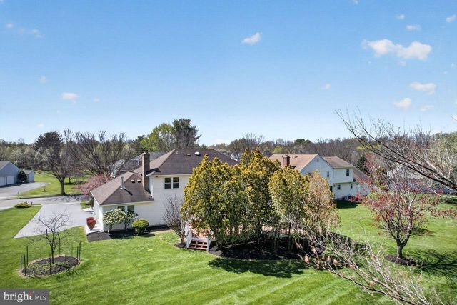 5 WELLESLEY CT, Princeton Junction, NJ 08550