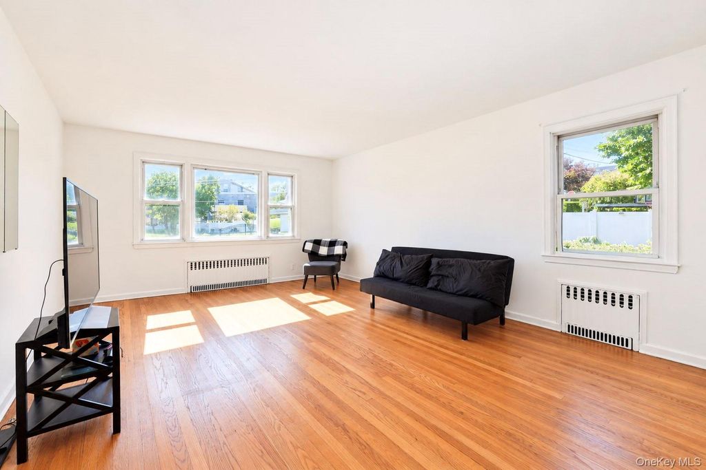 191 Hildreth Place, Yonkers, NY 10704 — photo 2
