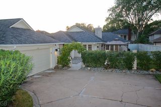 214 W Sutton Square, Stafford, TX 77477