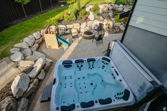 8122 S WILLOW CV, Cottonwood Heights, UT 84093