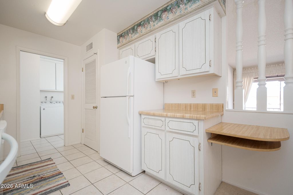 Image 10 of property listing at 763 S ROSEMONT --, Mesa, AZ 85206