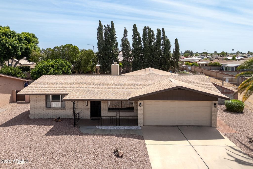 Image 2 of property listing at 763 S ROSEMONT --, Mesa, AZ 85206