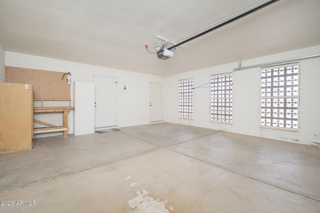 Image 24 of property listing at 763 S ROSEMONT --, Mesa, AZ 85206