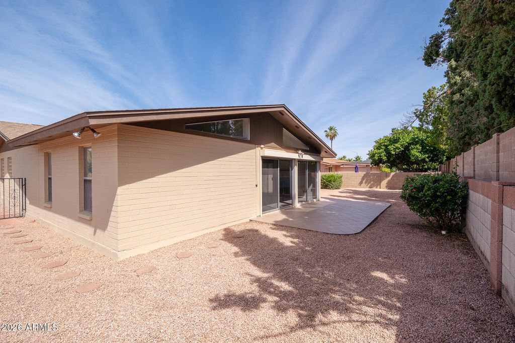 Image 29 of property listing at 763 S ROSEMONT --, Mesa, AZ 85206